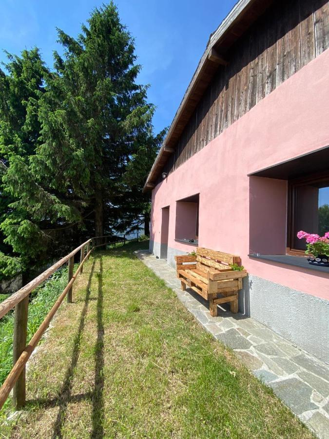 Apartmán Il Vecchio Fienile La Canellona Voltri Exteriér fotografie